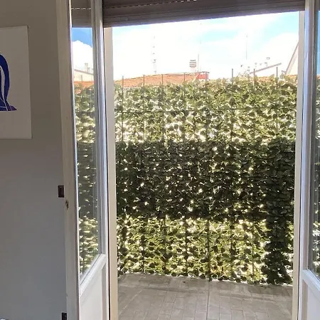 Santo Spirito 2 - By Nadia 3* أريتسو