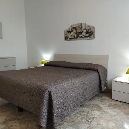 Santo Spirito 2 - By Nadia Guest house Arezzo