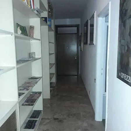 Santo Spirito 2 - By Nadia بيت ضيافة أريتسو